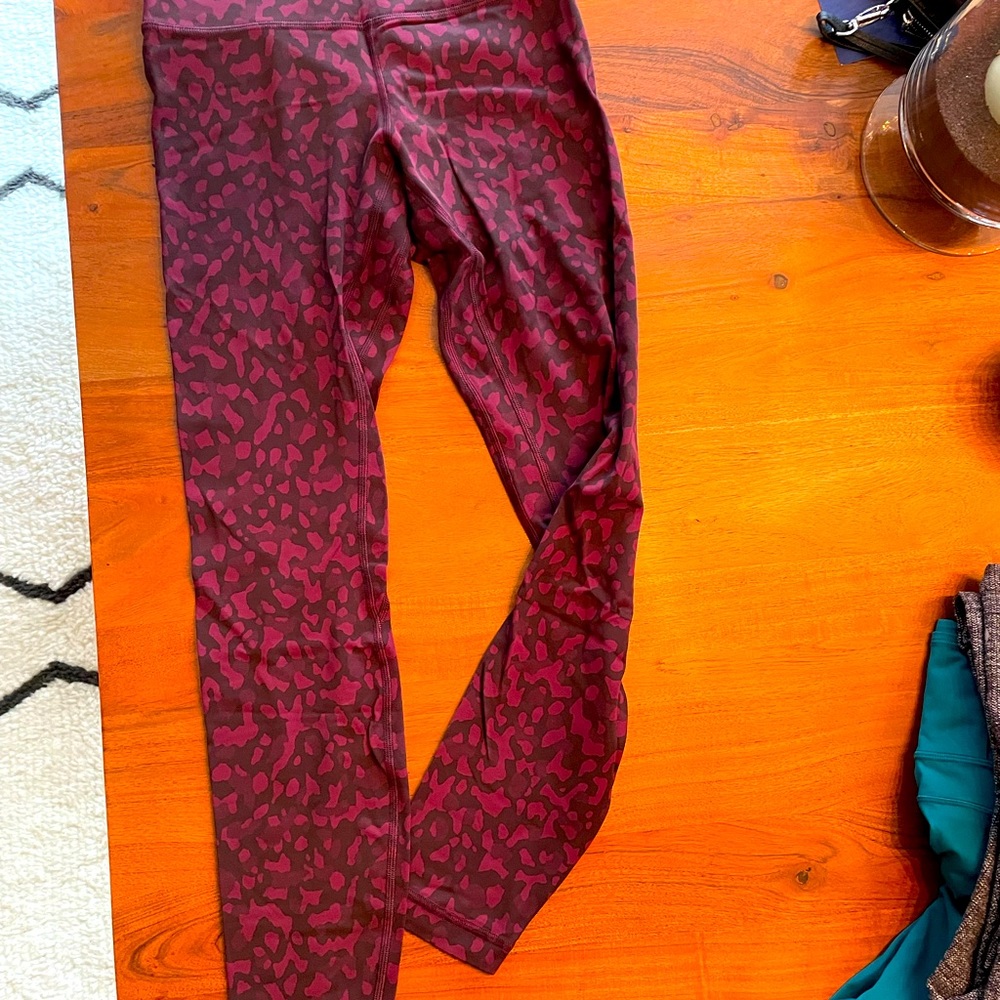 Lululemon align size 6 25” leggings